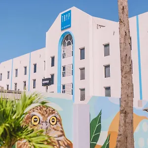 Hotel Tryp By Wyndham Aruba (adults Only)